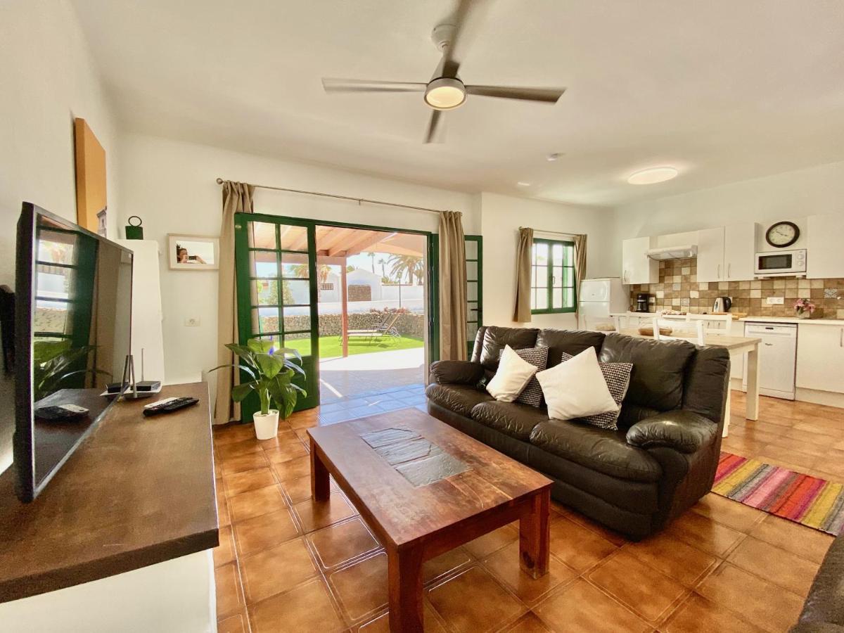 פלאיה בלנקה Terracitas 3 Hiru , Coqueto Bungalow Con Ac , Terraza Y Piscina Comunitaria מראה חיצוני תמונה